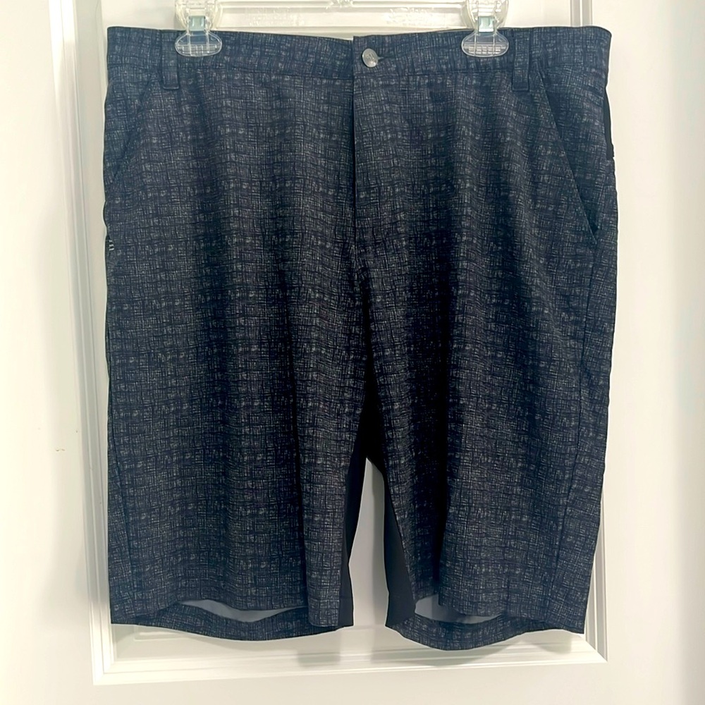 Men’s Adidas golf shorts